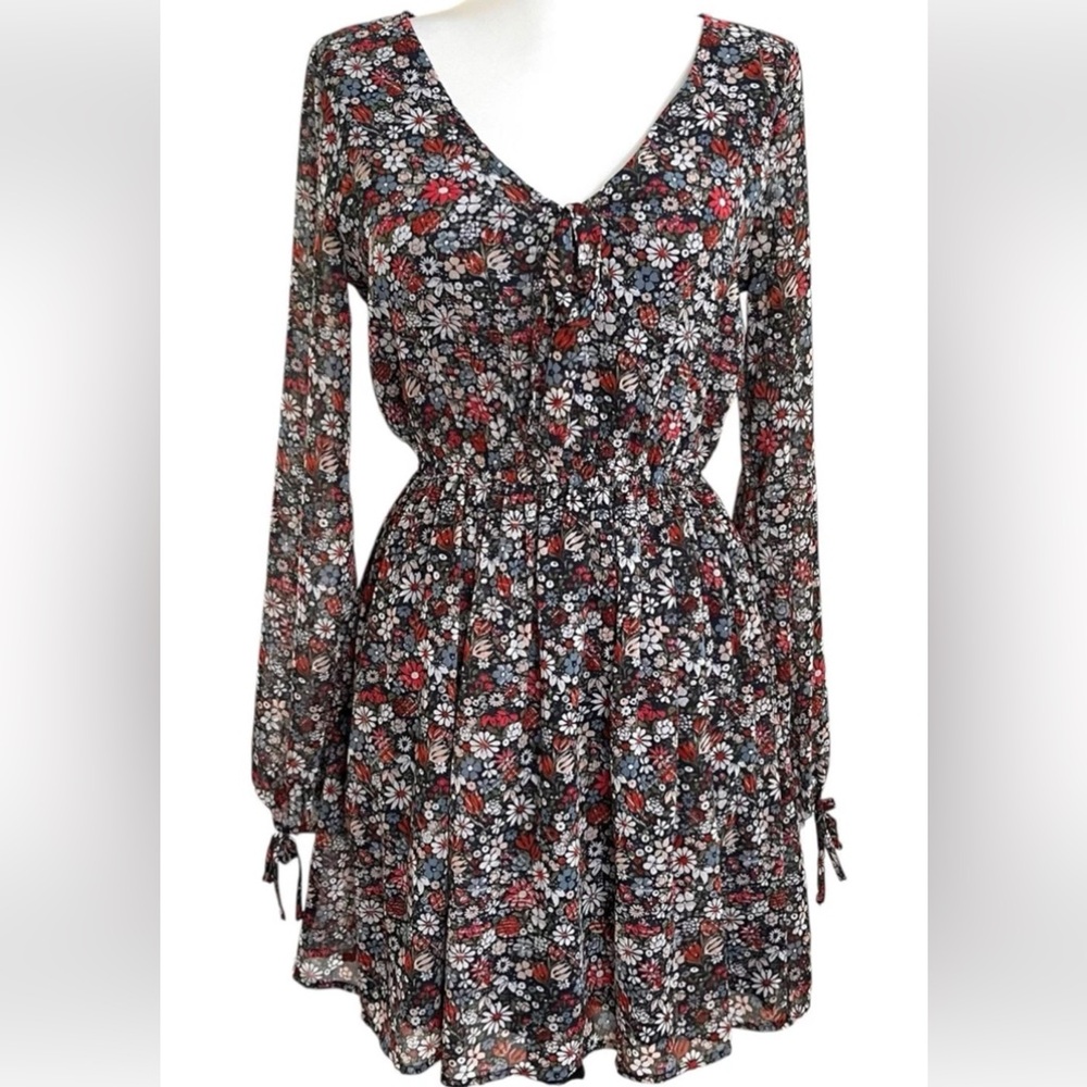 Abercrombie & Fitch Floral A-Line Skirt - Multicolor